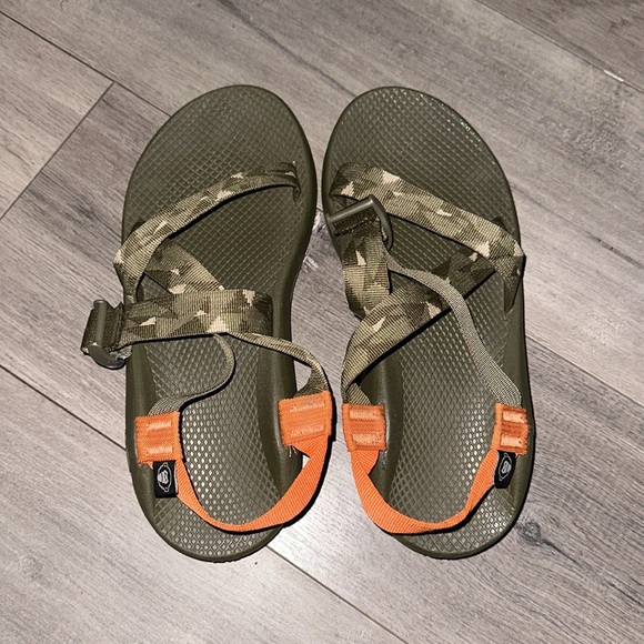 Chaco x Howler Bros Collab Green and Orange Camo 10 - Picture 6 of 10